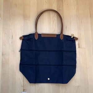 NWOT Navy Longchamp Bag!